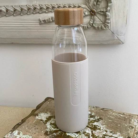 NESPRESSO Water Bottle - Picture 1 of 7